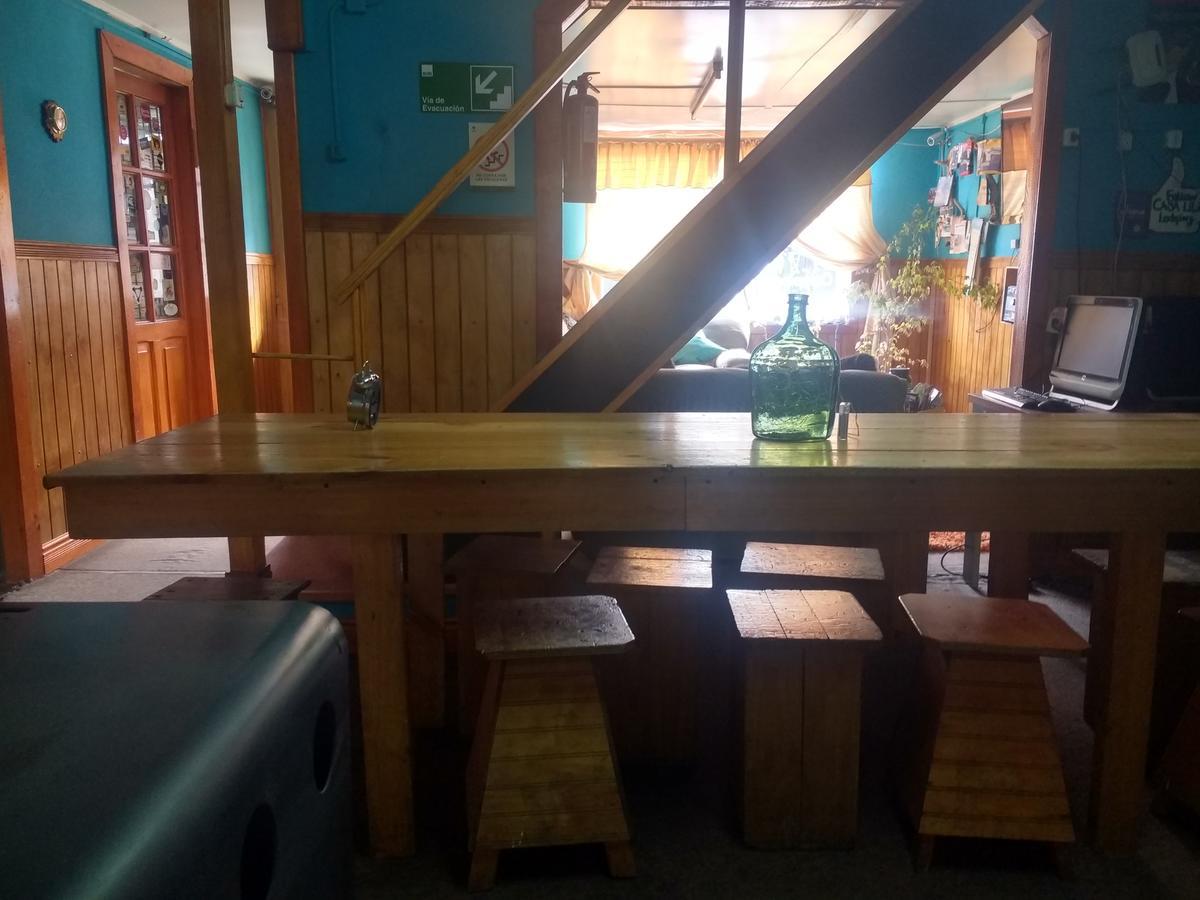 הוסטל פורטו נטאלס Casa Lili Backpackers מראה חיצוני תמונה
