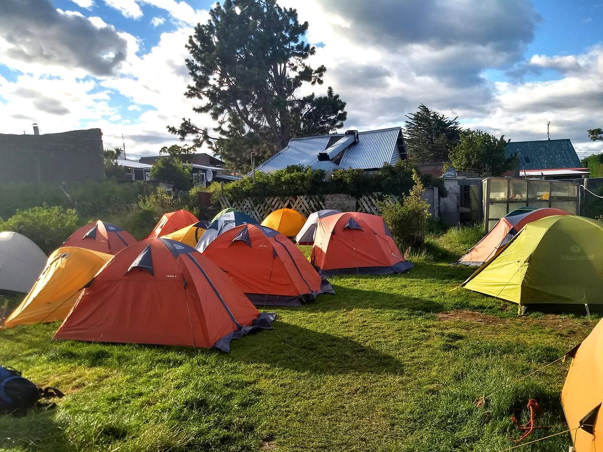 הוסטל פורטו נטאלס Casa Lili Backpackers מראה חיצוני תמונה