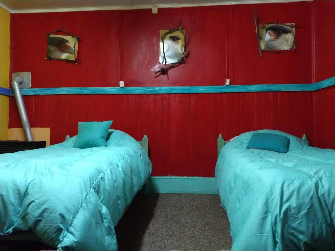 הוסטל פורטו נטאלס Casa Lili Backpackers מראה חיצוני תמונה